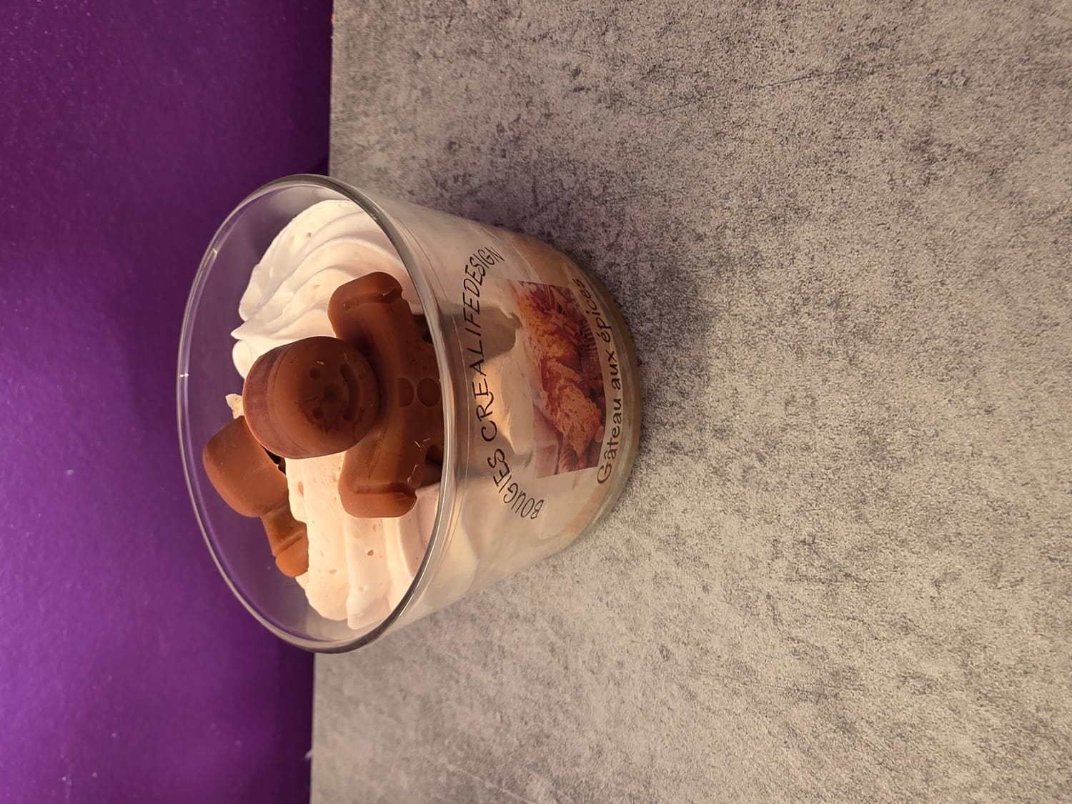 Bougie gâteau aux épices 