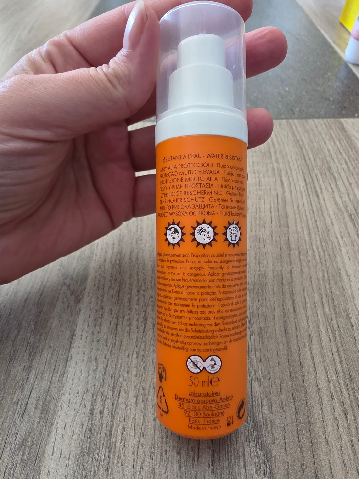 Fluide teinté spf 50  Vue 2